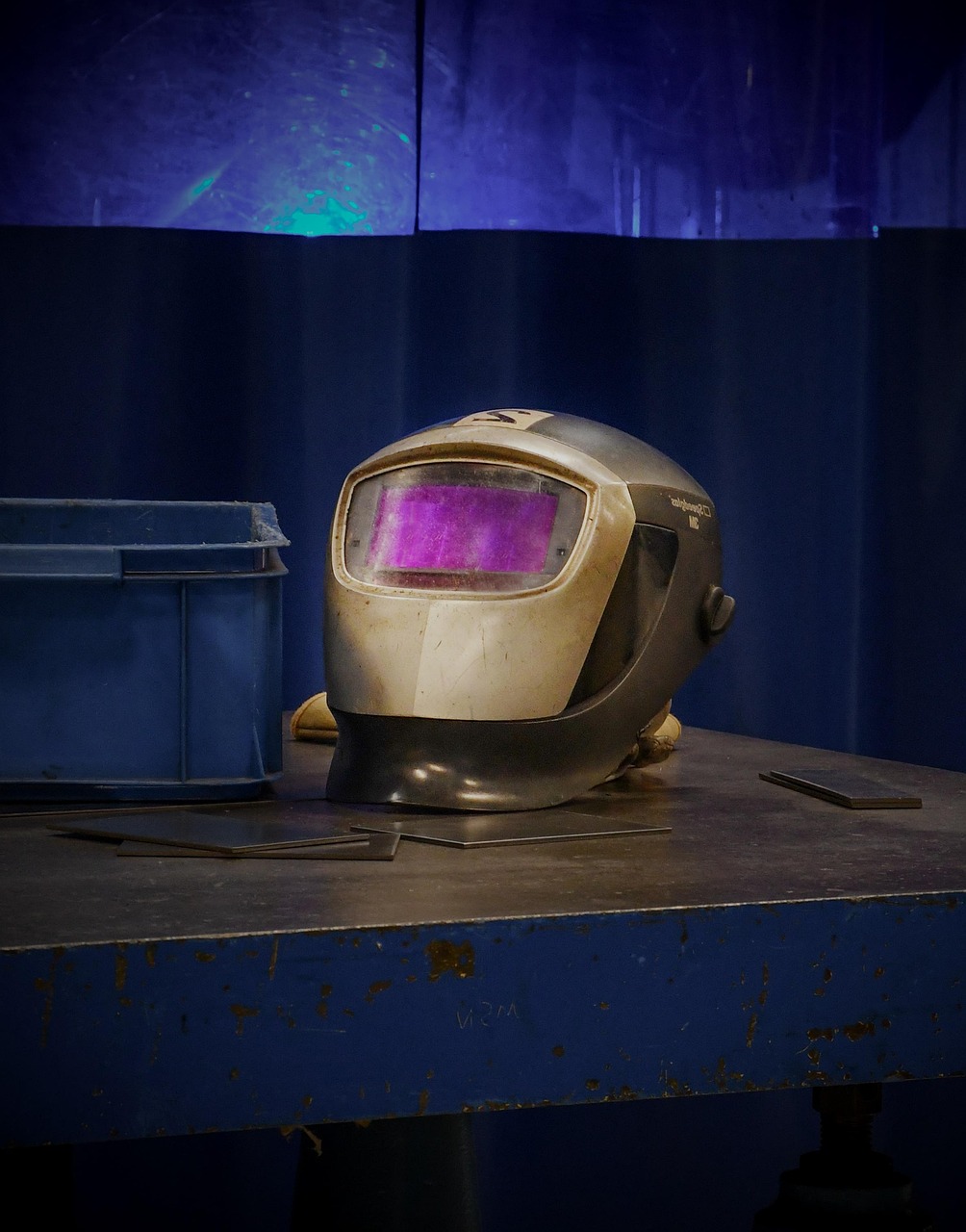 welding, welding helmet, welding mask, workshop, industry, mechanical engineering, work, craftsman, metalworking, welding, welding helmet, welding helmet, welding helmet, welding helmet, welding helmet, welding mask